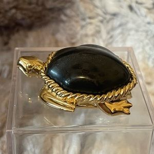 Estée Lauder Private Collection Spellbound Turtle SOLID PERFUME COMPACT